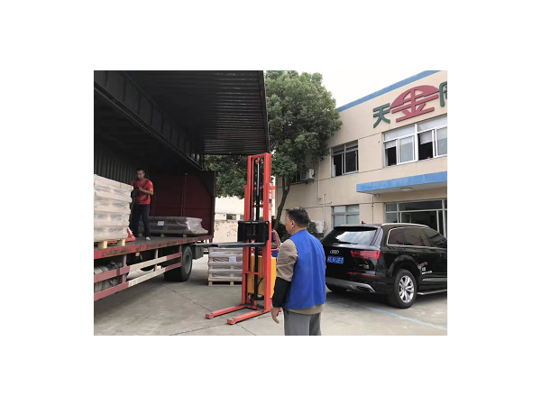 工具柜廠家天金岡旗下地磅打入加拿大市場(chǎng)！