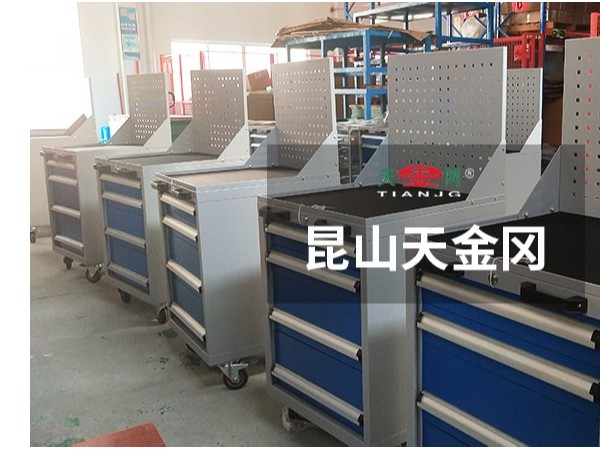 上海工具柜工廠怎么樣讓車間規(guī)范化？【天金岡】