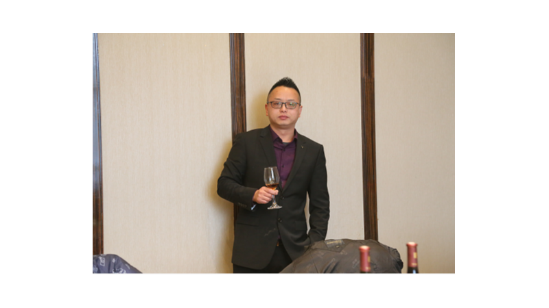 工具柜廠家天金岡總經(jīng)理常金標(biāo)先生當(dāng)選牛商匯昆山分會(huì)副會(huì)長(zhǎng)！